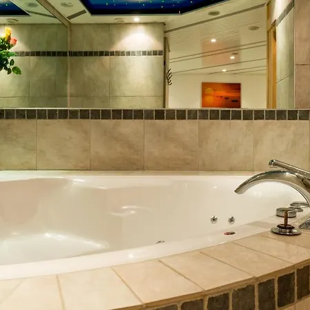 ハウス アバランチ * サース フェー